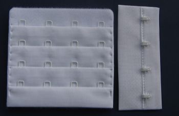 Back closure for bra